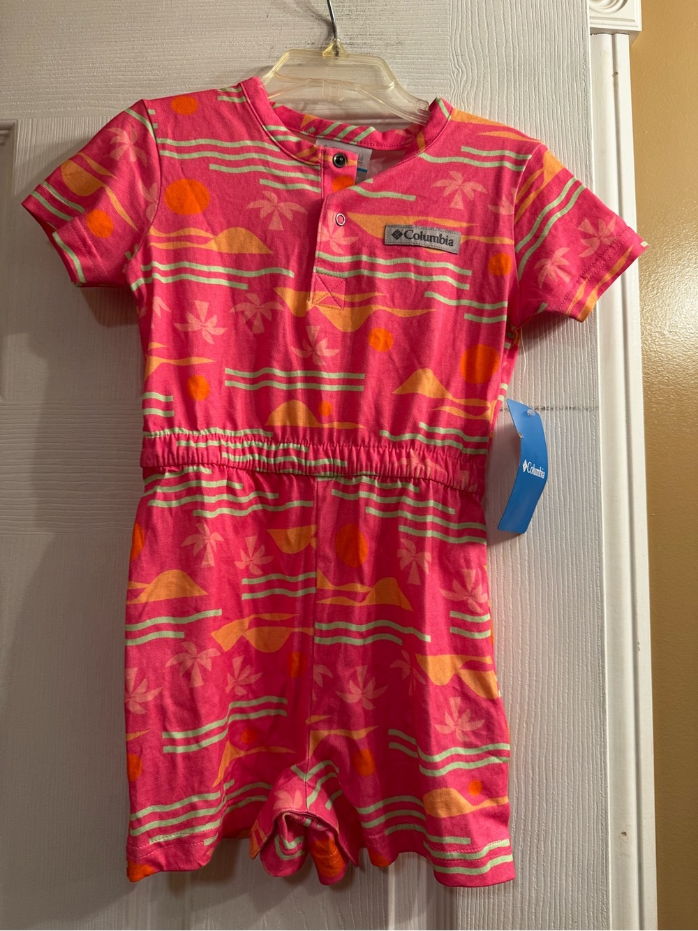 Girls size 3T Columbia shorts romper